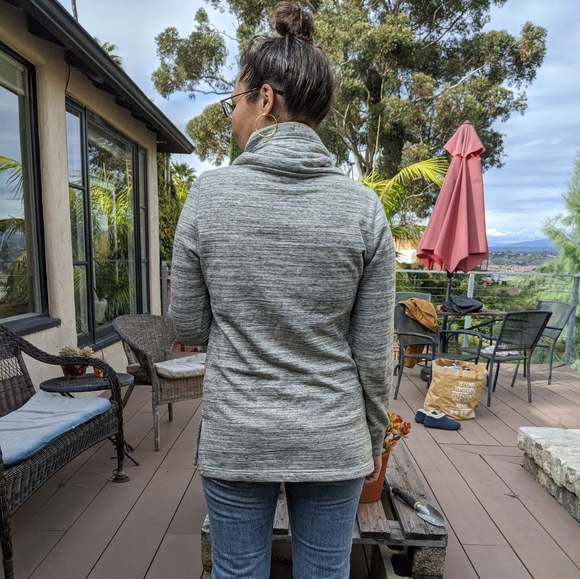 GAP Cowl Neck Sweatshirt - Picture 2 of 5